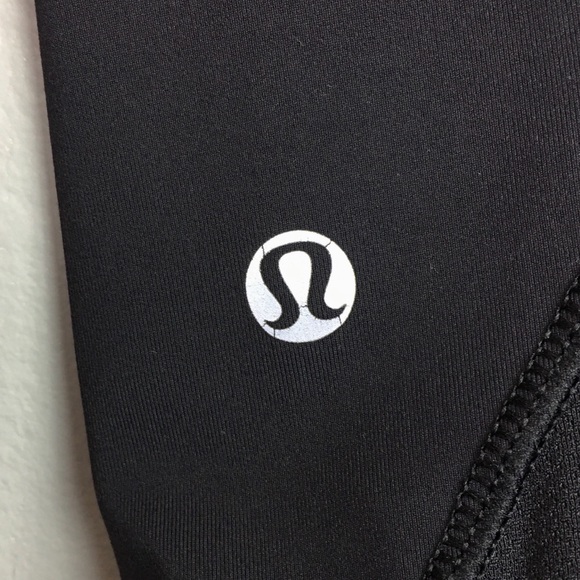 Lululemon Core Kicker Crop Black Capri Leggings - Picture 7 of 12